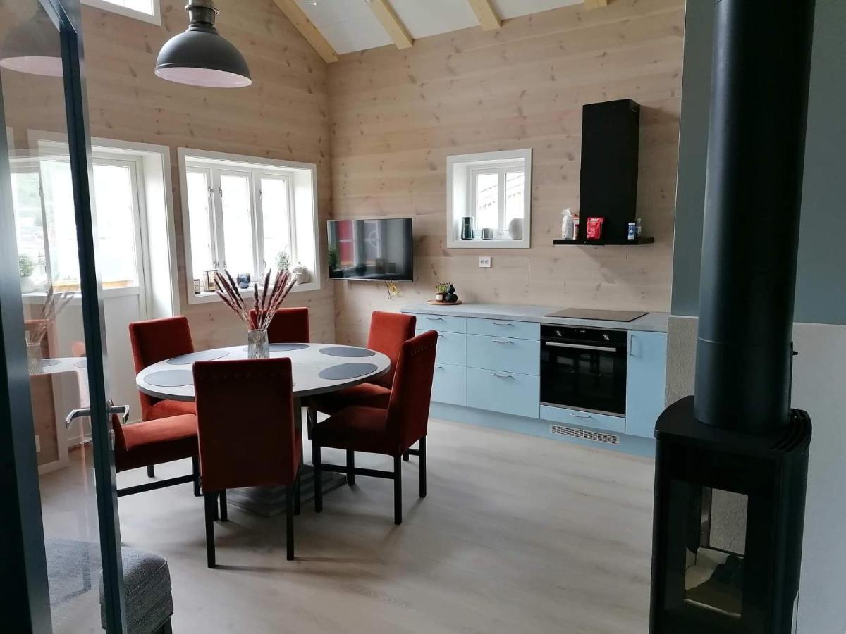Andoy Vest Rorbuer Reine Villa Екстериор снимка