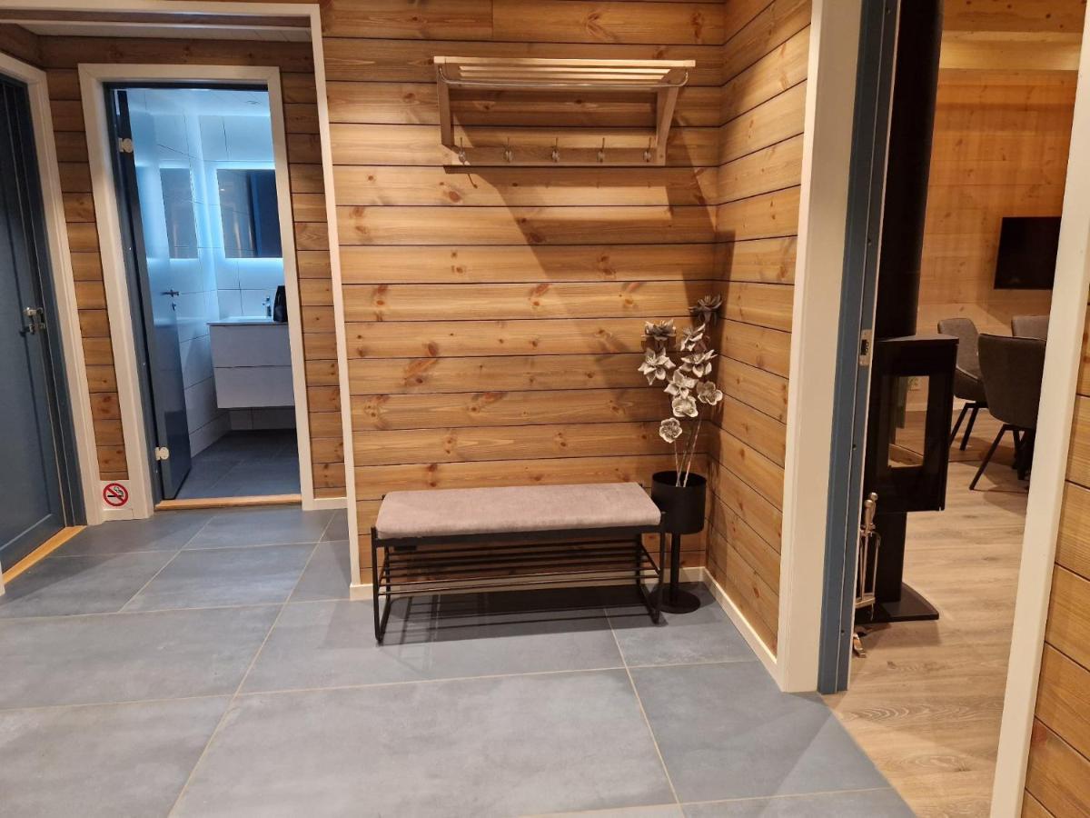 Andoy Vest Rorbuer Reine Villa Екстериор снимка