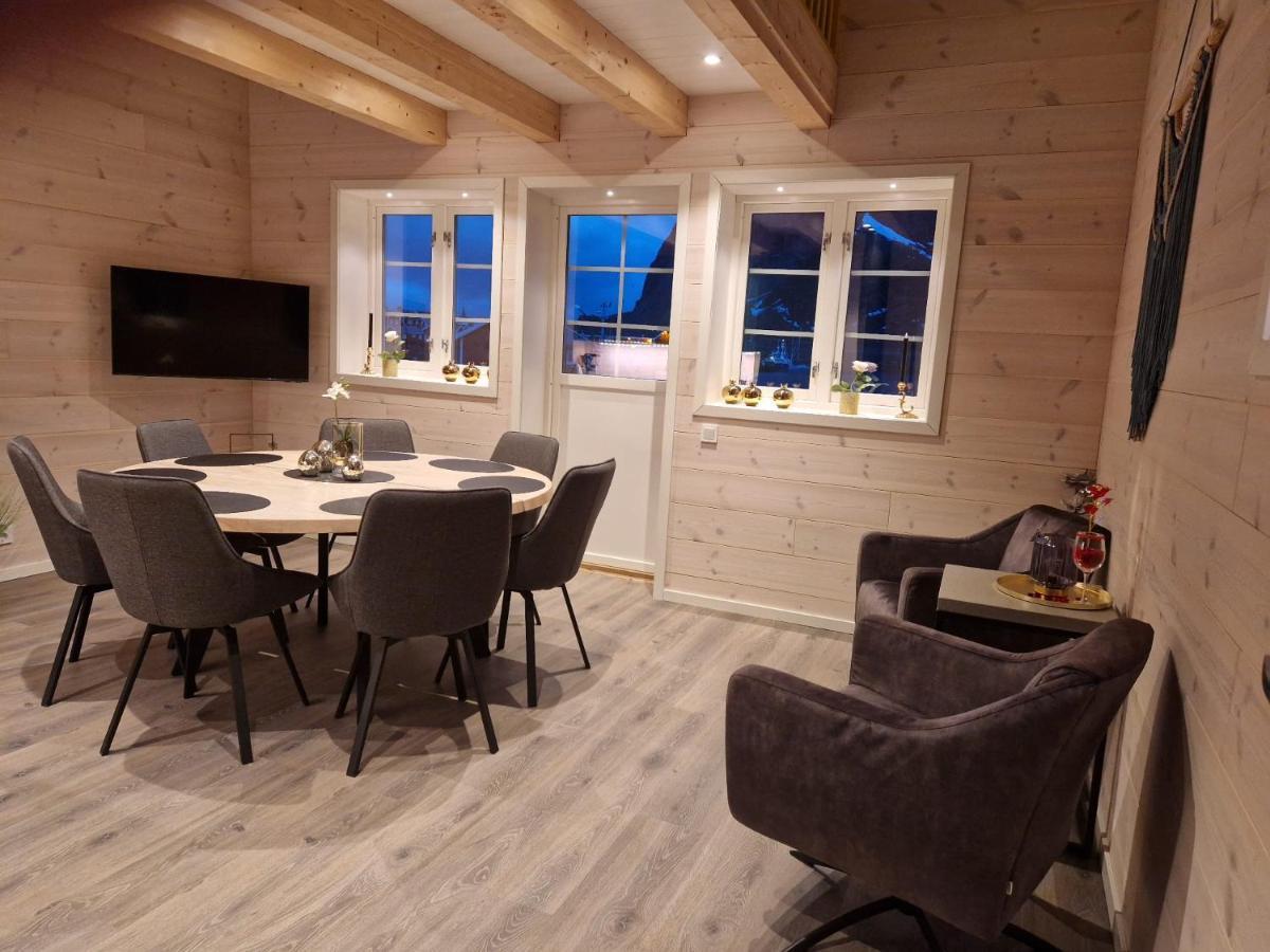 Andoy Vest Rorbuer Reine Villa Екстериор снимка