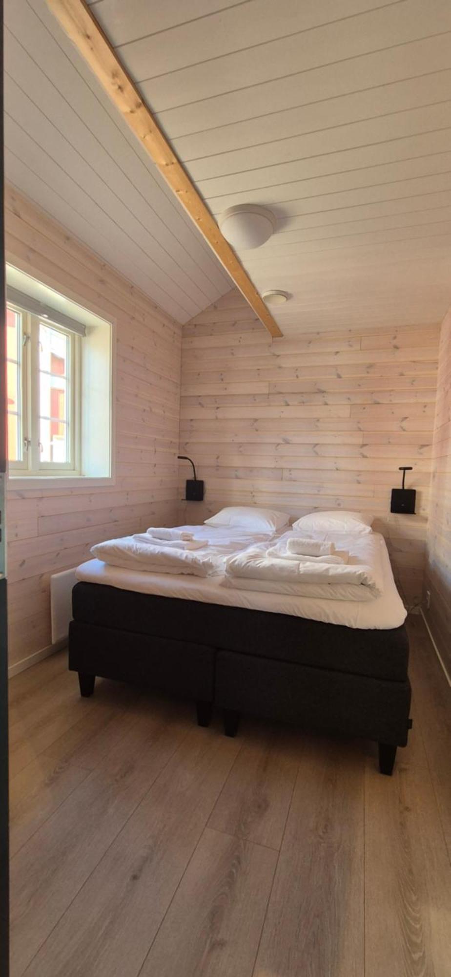 Andoy Vest Rorbuer Reine Villa Екстериор снимка